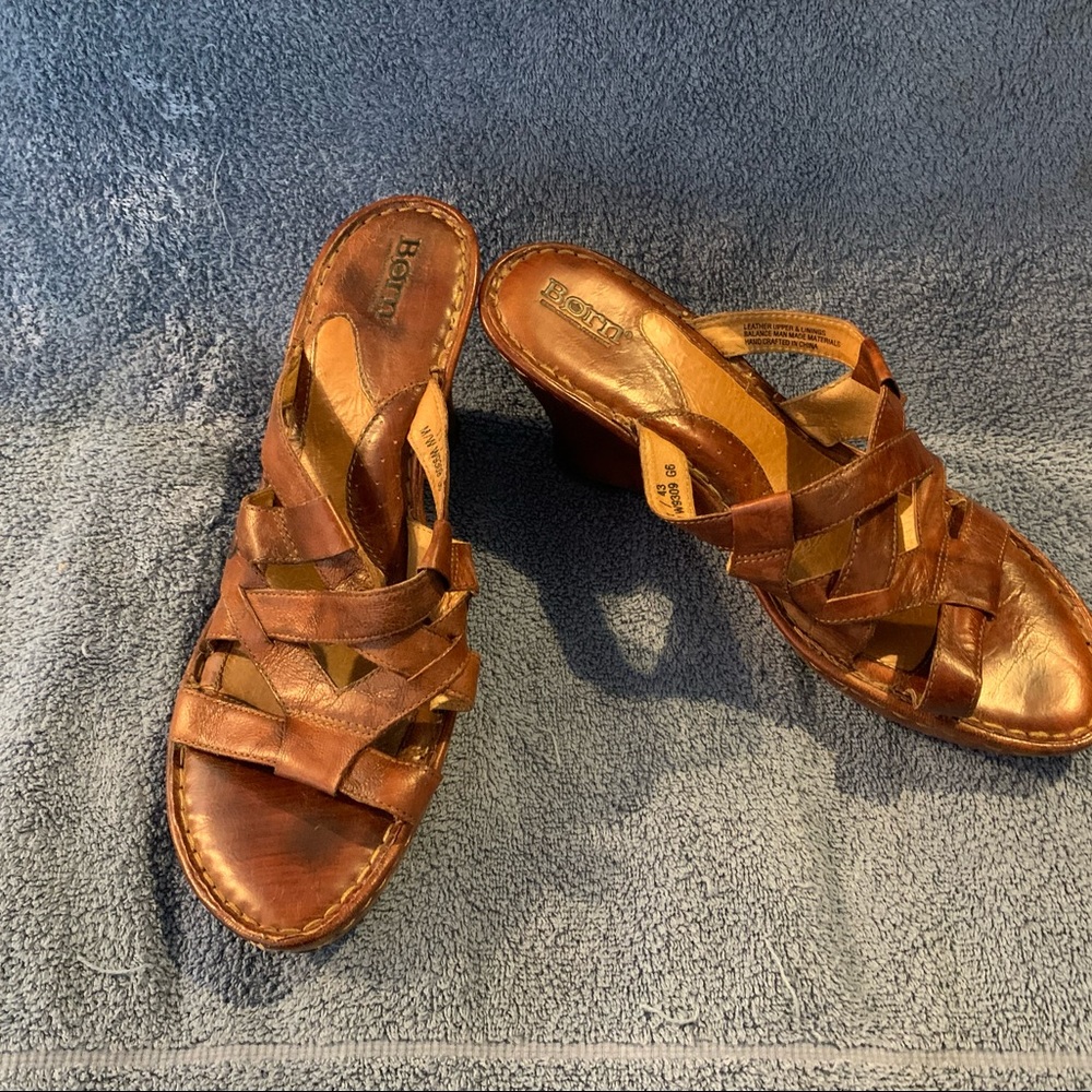 Born Women’s size 11 wedge sandals